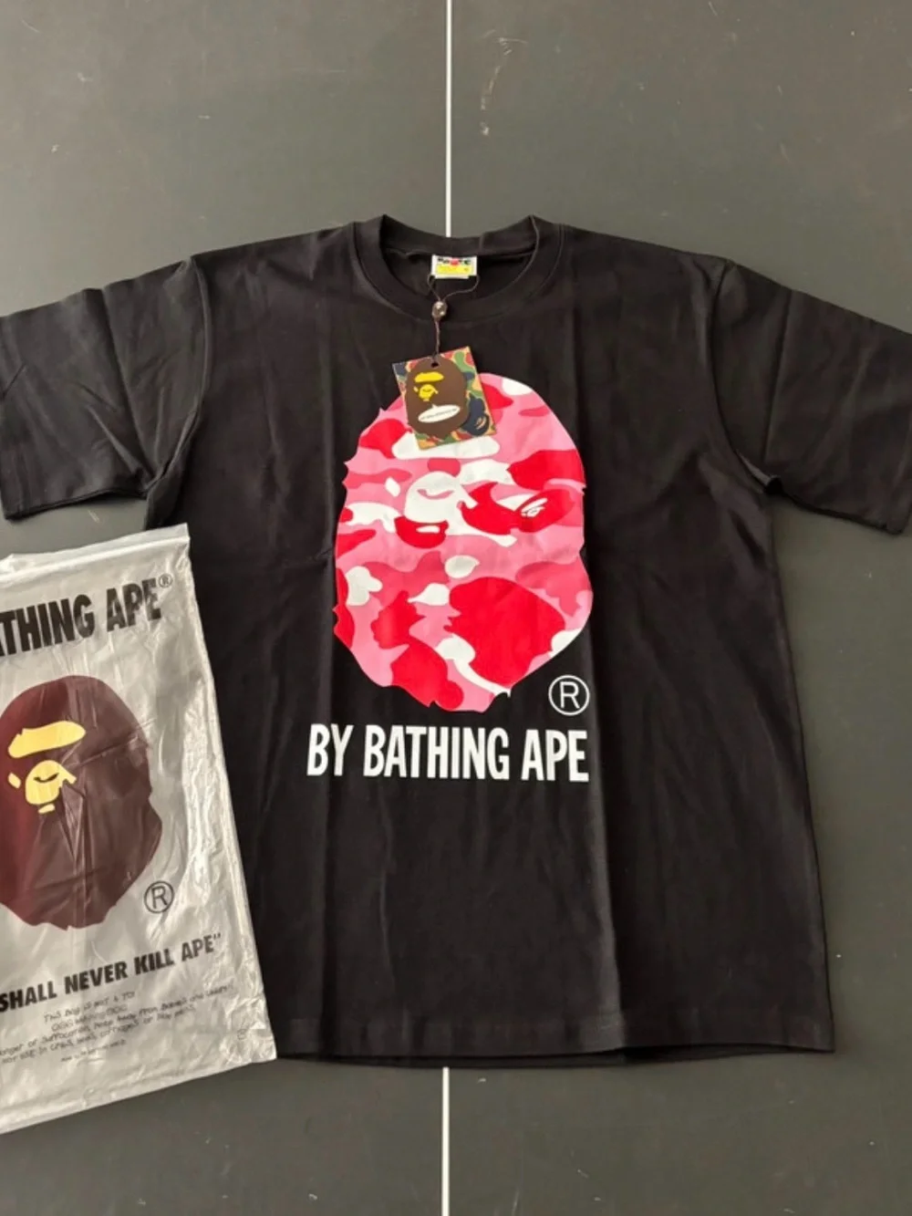 Pink bape tee (medium)